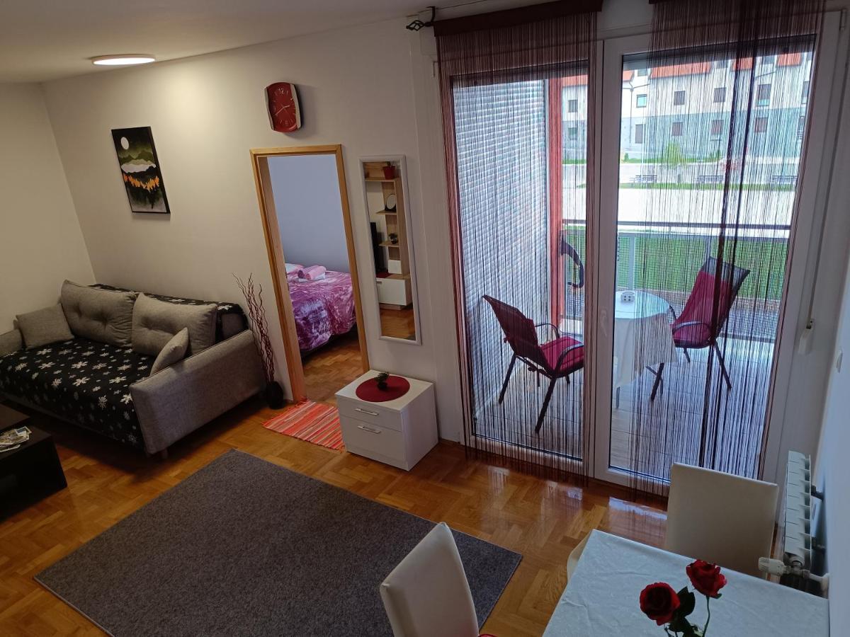 Apartman Ante Gospić Dış mekan fotoğraf